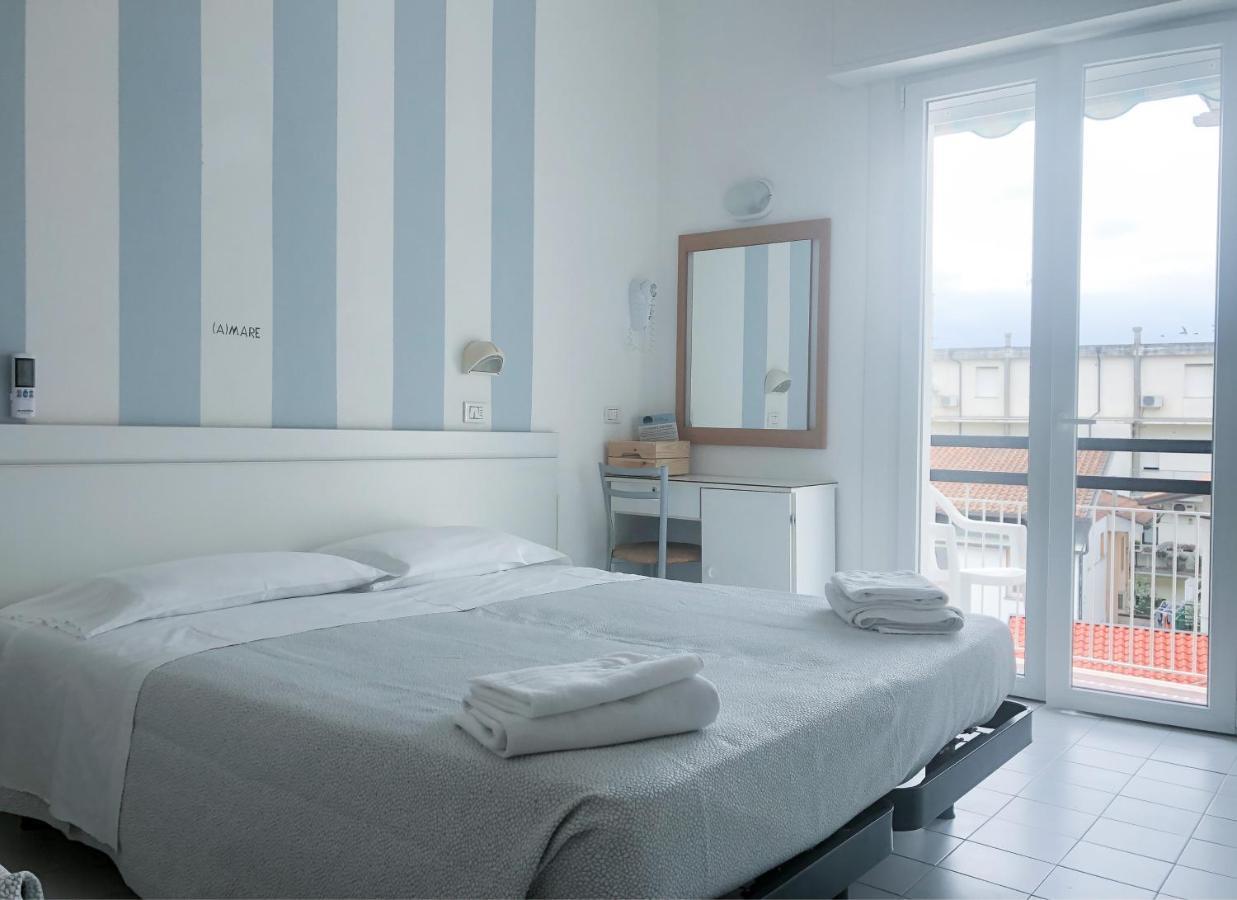 Alba B&B Cattolica Exteriör bild
